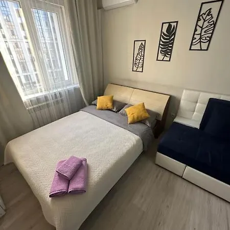 Studio Apartments In The Centre Of Almaty Exterior photo